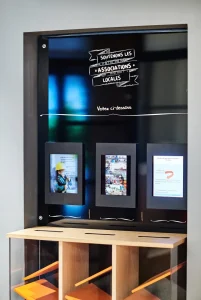 Accueil et Familles - Charity Box Facade